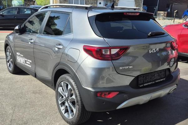 SUPERBE KIA STONIC Inspire Plus 1.0T ISG DE DEMO GARANTIE CONSTRUCTEUR DE 74 MOIS
