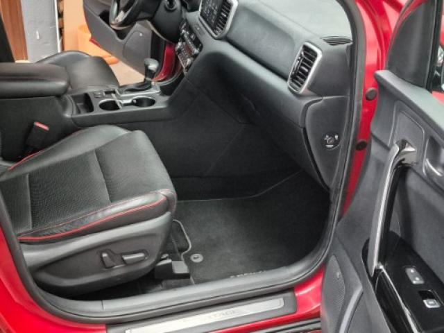 SUPERBE KIA SPORTAGE 1.6 GT-LINE 4X4 SIEGES CUIR JANTES 19 POUCES