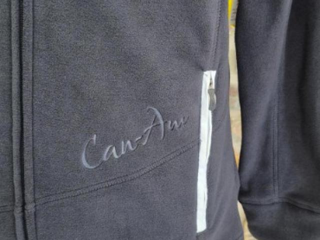 DESTOCKAGE: Pull CAN-AM avec fermeture éclaire -40%