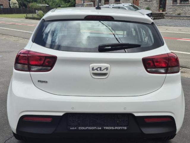 Superbe occasion Kia Rio 1.2 Pure de 2022 