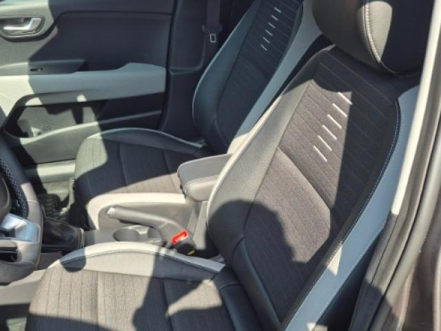 SUPERBE KIA STONIC Inspire Plus 1.0T ISG DE DEMO GARANTIE CONSTRUCTEUR DE 66 MOIS
