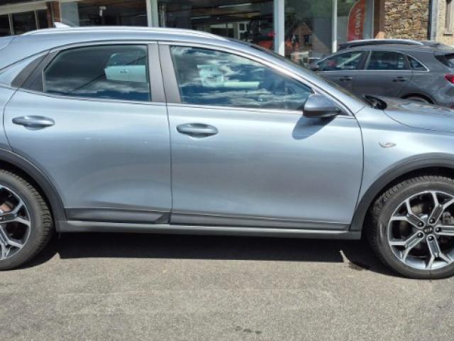 JOLIE Kia XCEED CD3 1.6 CRDI MHEV MORE 2021 DIESEL GARANTIE 68 mois