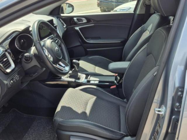 JOLIE Kia XCEED CD3 1.6 CRDI MHEV MORE 2021 DIESEL GARANTIE 68 mois