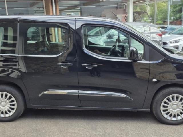 Toyota Proace City Proace City Verso SWB 1.5 D-4D Shuttle DE +/- 34.000 KM