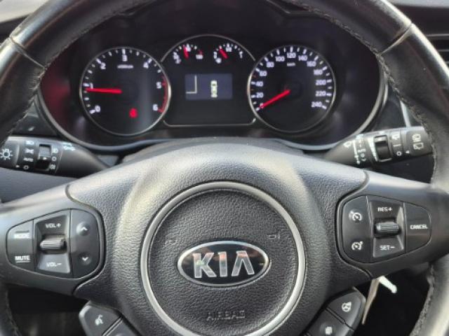 KIA CARENS 1.7 CRDI 7 PL W.ED DE +/- 130.000 KM ET 12 MOIS GARANTIE