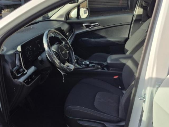 Kia Sportage 2024 – Faible km, attache-remorque et garantie 68 mois 