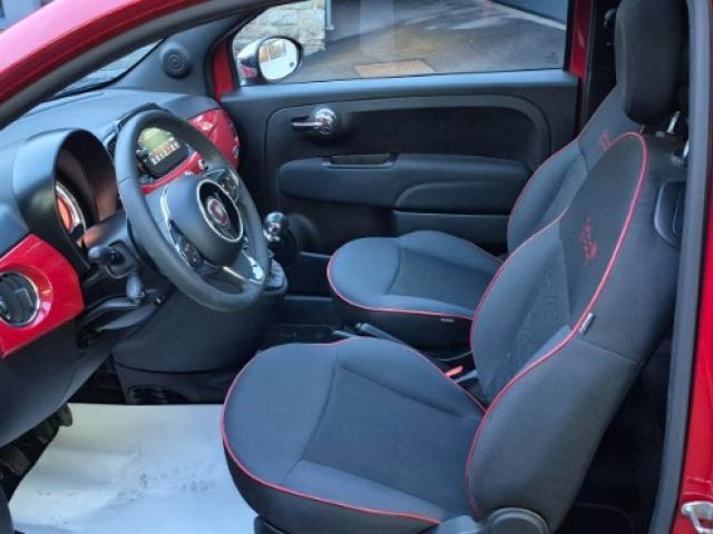 Fiat 500 1.0 Hybrid MHEV RED – Style italien, faible kilométrage, garantie 1 an 