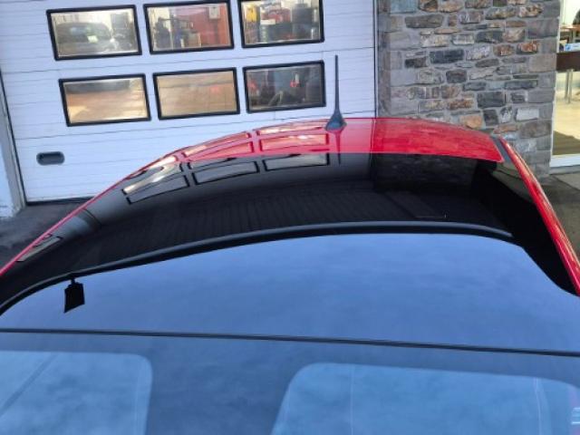 Fiat 500 1.0 Hybrid MHEV RED – Style italien, faible kilométrage, garantie 1 an 