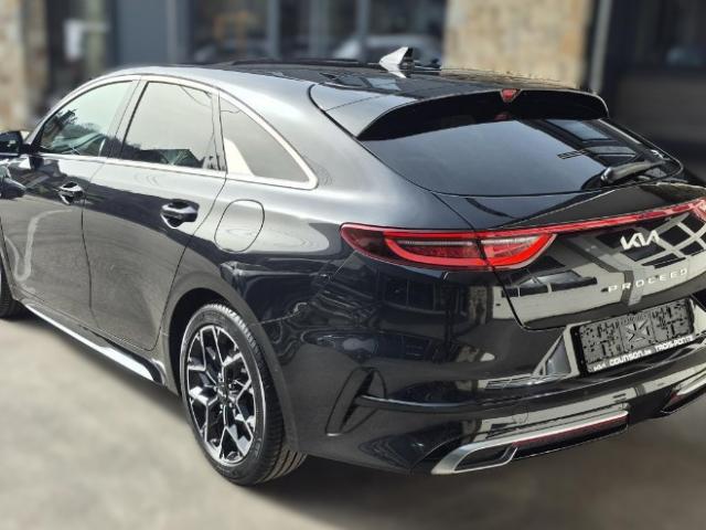 Kia ProCeed 2023 GT Line 160ch, 43 605 km, garantie 47 mois ou 150000 km !
