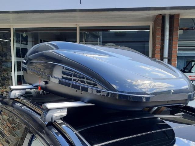 Les vacances arrive, besoin de plus d'espace de rangement pour vos bagages!